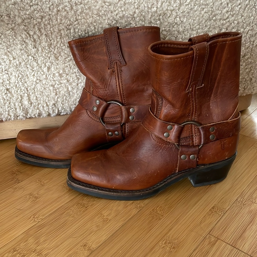 Frye women’s boots size 8